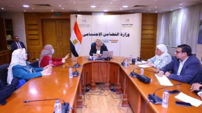 القباج تلتقي أدمن وممثلي "جروب الزوجة المعاقة"  لمناقشة مقترحات الجمع بين معاشين