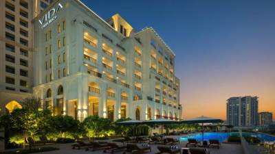 فندق فيدا شاطئ الخور يفتتح أبوابه ويقدم عروض إقامة مميزة