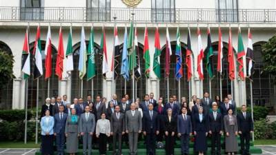 السفير حسام زكي يطلع الملحقين العسكريين المصريين  المرشحين للعمل بالخارج على الرؤية العربية لقضايا المنطقة 