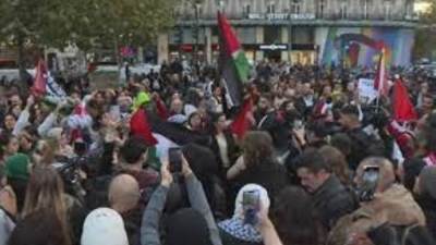 45 ألف متظاهر فى فرنسا يطالبون بوقف إطلاق النار فى غزة