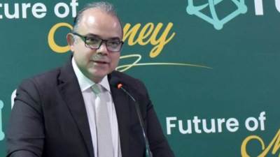 رئيس الرقابة المالية: إصدار قرارات تمكن من إتمام معاملات الأنشطة غير المصرفية إلكترونيًا