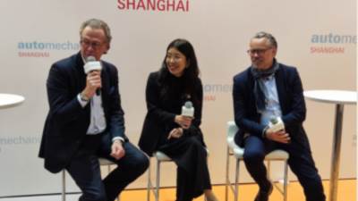 على هامش معرض أوتوميكانيكا شنغهاى 2023.. 3 أسئلة سريعة لمنظمى المعرض 