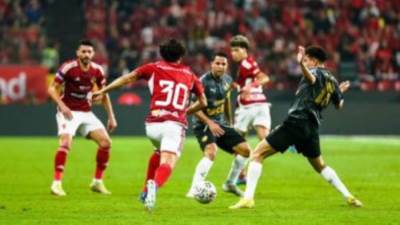 الأهلي يهزم سيراميكا بهدف فى الوقت القاتل ويتأهل لمواجهة فيوتشر بنهائي السوبر