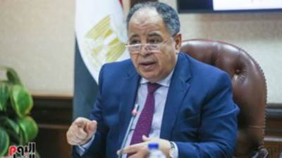 وزير المالية: الحكومة ملتزمة بزيادة الأجور لتخفيف الأعباء عن المواطنين