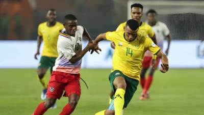 منتخب جنوب أفريقيا يسحق ناميبيا برباعية بمشاركة بيرسى تاو