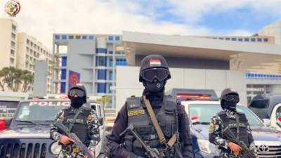 في عيدها.. القوات المسلحة تُهدي الشرطة أغنية «تحت السيطرة»