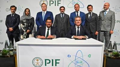 صندوق الاستثمارات العامة يطلق شراكة E360 مع بطولات "فورمولا إي" و"إكستريم إي" و"1 إي" لتعزيز نمو رياضة المحركات الكهربائية على مستوى العالم