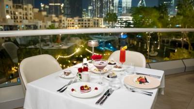 دبي توفر مجموعة من الوجهات والتجارب المميزة للاحتفال بعيد الحب