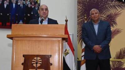 وزير الإسكان يثنى على الجهود المبذولة لتطوير وتنمية محافظة الوادى الجديد