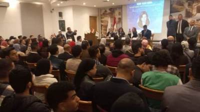 الأعلى للثقافة يُناقش تعزيز الهوية الوطنية لدي الشباب 