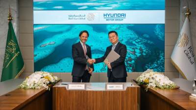 مجموعة هيونداي موتور وشركة البحر الأحمر العالمية تعملان على تطوير حلول التنقل الصديقة للبيئة في المنتجعات الفاخرة في المملكة العربية السعودية