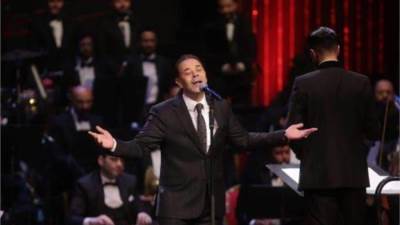 مدحت صالح يختتم فعاليات الاوبرا الرمضانية 