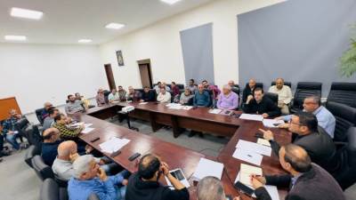 رئيس جهاز العاصمة الجديدة يجتمع بممثلي الشركات المسند لها الأعمال سير العمل بالمشروعات