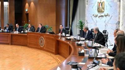  الحكومة: الفترة القادمة ستشهد مزيدا من انخفاض الأسعار 