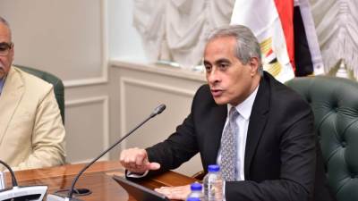 وزير العمل يتابع إجراءت تنفيذ مشروع "مهني 2030" مع "اللجنة المختصة"
