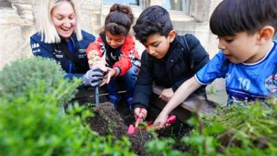  الكشف عن صندوق الفورمولا إي لمستقبل أفضل لدعم المؤسسات الخيرية في مواقع السباقات