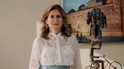 منى خاشقجى تنطلق بالمسرح العربى للعالمية بالعرض المسرحى الغنائى أم كلثوم والعصر الذهبى 