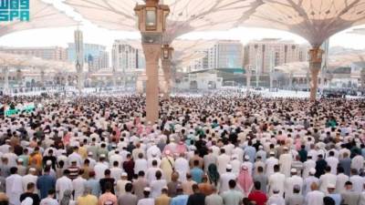 أكثر من خمسة ملايين يؤدون الصلوات في المسجد النبوي خلال الأسبوع الماضي
