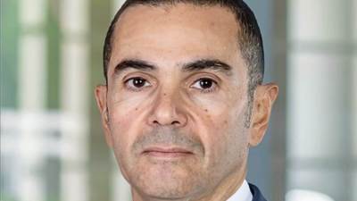 السيرة الذاتية لوزير الاستثمار والتجارة الخارجية حسن الخطيب 