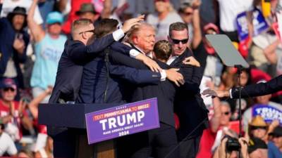  إصابة ترامب فى حادثة إطلاق نار أثناء تجمع انتخابى فى ولاية بنسلفانيا 