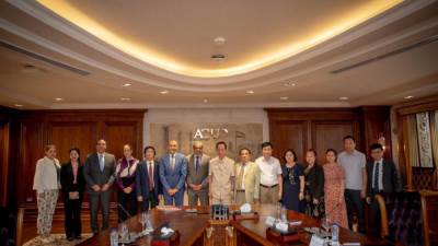 العاصمة الإدارية تستقبل وفد من فيتنام الاشتراكية