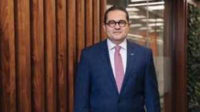 رئيس القطاع المالي بالبنك التجاري الدولي: بالإدارة الحكيمة وحسن استثمار الأموال حققنا أرباحا كبيرة