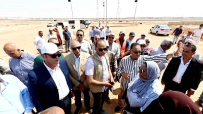 الشربيني يتفقد مشروع "سكن مصر" وروافع المياه والصرف.. وترفيق الأراضي المضافة للشروق 
