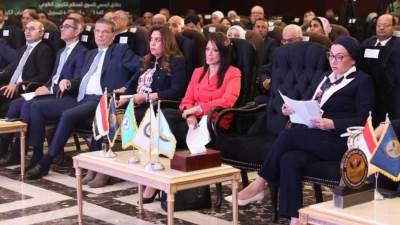 وزيرة التنمية المحلية تشارك في المؤتمر الخاص بالإعلان عن إطلاق أول سوق لإصدار وتداول شهادات خفض الكربون الطوعي في مصر