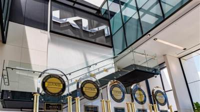 كيا تحقق رقمًا قياسيًا لأعلى عدد إجمالي من جوائز جيه دي باور (J.D. Power) في دراسة أداء السيارات وتنفيذها وتصميمها تحققه علامة تجارية في سنة واحدة