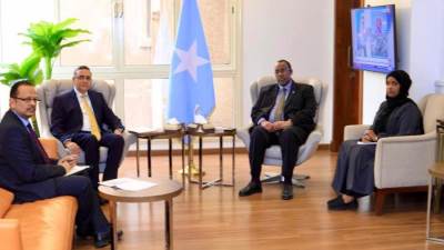 سفير الصومال يستقبل سفير الهند بالقاهرة