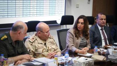 وزيرة التنمية المحلية تعقد اجتماعا مع نواب المحافظين وسكرتيري عموم المحافظات لمتابعة مستجدات ملفات تقنين أراضي أملاك الدولة و التصالح علي مخلفات البناء