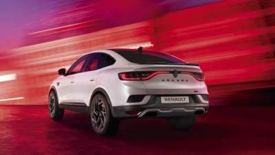 رينو أركانا: توازن مثالي بين الأناقة والابتكار في عالم السيارات الحديثة.. تجربة قيادة استثنائية تجمع بين جمال الكوبيه وعمليّة الـ SUV