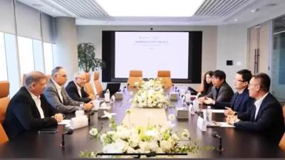 مجموعة EIM للسيارات تستعد لإطلاق سياراتها الرياضية الكهربائية ZEEKR