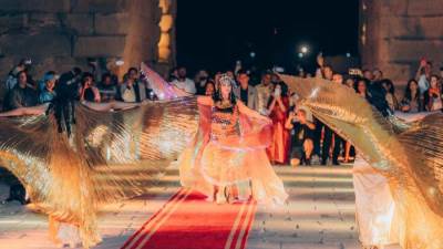 ضم أعضاء بالكونجرس ومستثمرين ومشاهير.. تفاصيل زيارة وفد من المشاهير الأمريكان لمعابد الأقصر وأسوان 