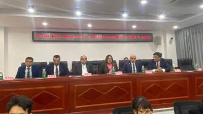  وزيرة التنمية المحلية ومحافظ الأقصر يلتقيان عمدة مدينة لوتشو ويتعرفان علي إدارة المدن الذكية والتحول الرقمي