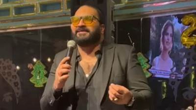 الفنان محمد حسن والموسيقار تامر نصر يحيون حفلات الويك اند بوردة الشيخ زايد