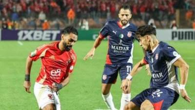 الأهلي يهزم شباب بلوزداد الجزائري بسدادسية ويعتلي صدارة مجموعته بدوري الأبطال