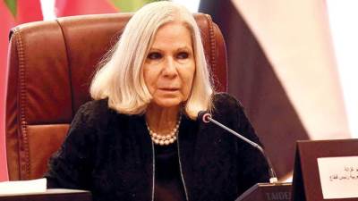 السفيرة أبوغزالة : تجهيز شحنة أدوية تمهيدا لإدخالها غزة بالتنسيق مع الهيئة الخيرية الأردنية الهاشمية 