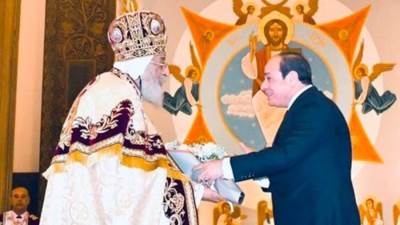 الرئيس السيسى يحضر قداس عيد الميلاد المجيد ويهنئ كل المصريين بالعام الجديد 
