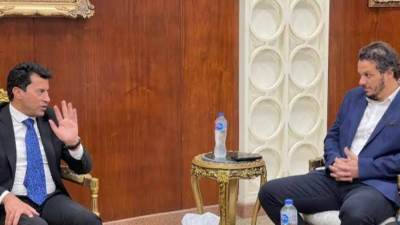 بيراميدز يوجه الشكر لوزير الشباب بعد التدخل لحل أزمة الطيران