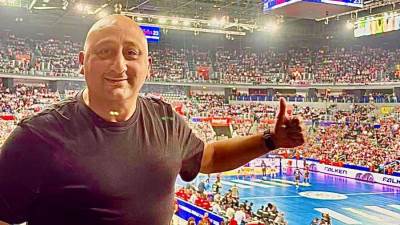 عمرو فتحي من زغرب : اتمني تكرار سيناريو كرواتيا مع فرنسا .. والمعدن المصري يظهر وقت الشدة