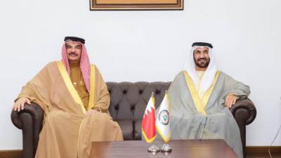 رئيس البرلمان العربي يستقبل الأمين العام لمجلس النواب البحريني