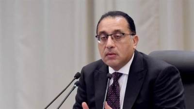 رئيس الوزراء يترأس اجتماع اللجنة العليا لتسيير برنامج التنمية المحلية للصعيد