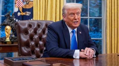 ترامب يوقع مذكرة بشأن خطة لتطبيق التعريفة الجمركية المتبادلة