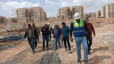 رئيس جهاز حدائق أكتوبر يستقبل نواب الوزير وهيئة المجتمعات العمرانية لمتابعة مشرع الخزانات المياة الاستراتيجية 