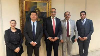"الدولي لرجال الأعمال"يناقش مع هيئة الاستثمار والمركز الصيني العربي تنمية الاستثمارات الصينية
