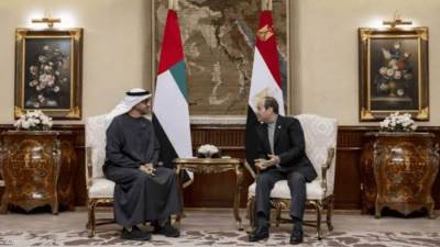 الرئيس السيسي ورئيس دولة الإمارات يبحثان في القاهرة تعزيز العلاقات بين البلدين 