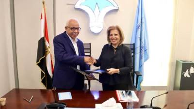 توقيع مذكرة تفاهم بين اتحاد العمال والقومي لحقوق الإنسان لتعزيز حقوق عمال مصر