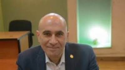 رئيس اتحاد رفع الاثقال يخوض انتخابات الاتحاد الافريقي في مورشيوس علي منصب النائب