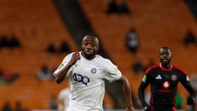 حكام مباراة بيراميدز وأورلاندو بالقاهرة